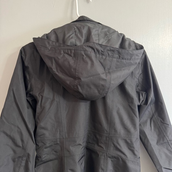 Eddie Bauer Size XS Rain Coat in Black - Picture 11 of 12
